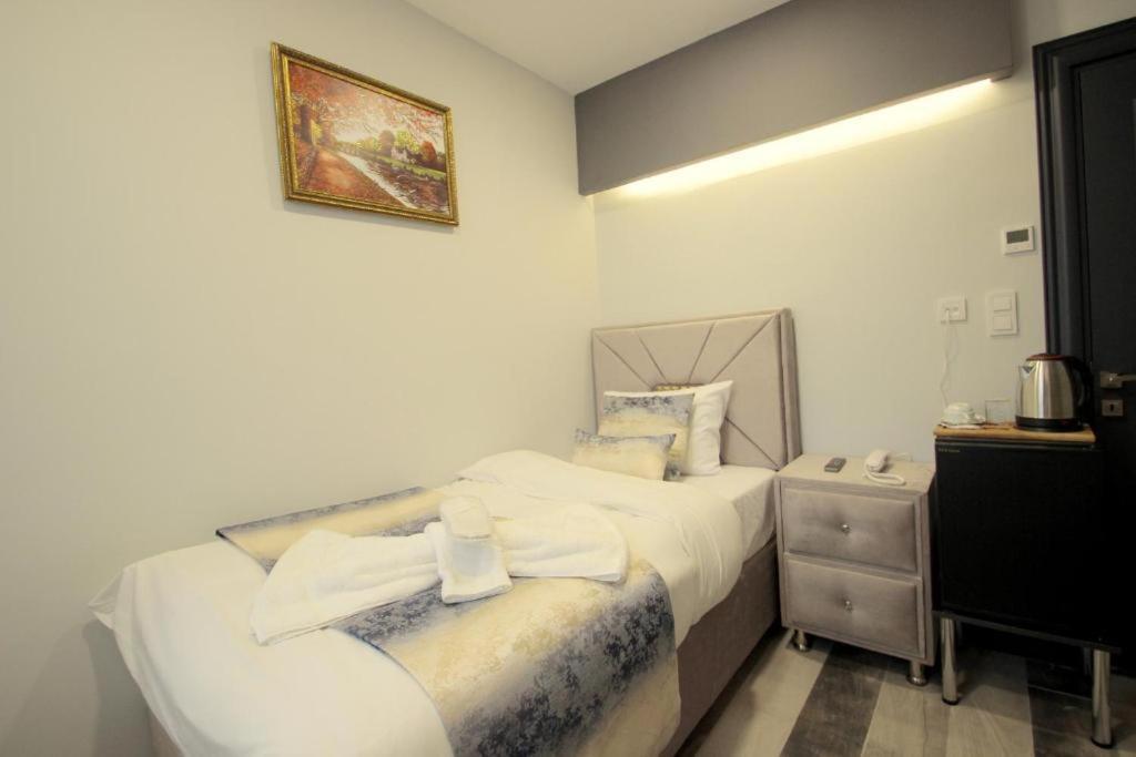 Hotel Guler Palas Vefa اسطنبول المظهر الخارجي الصورة